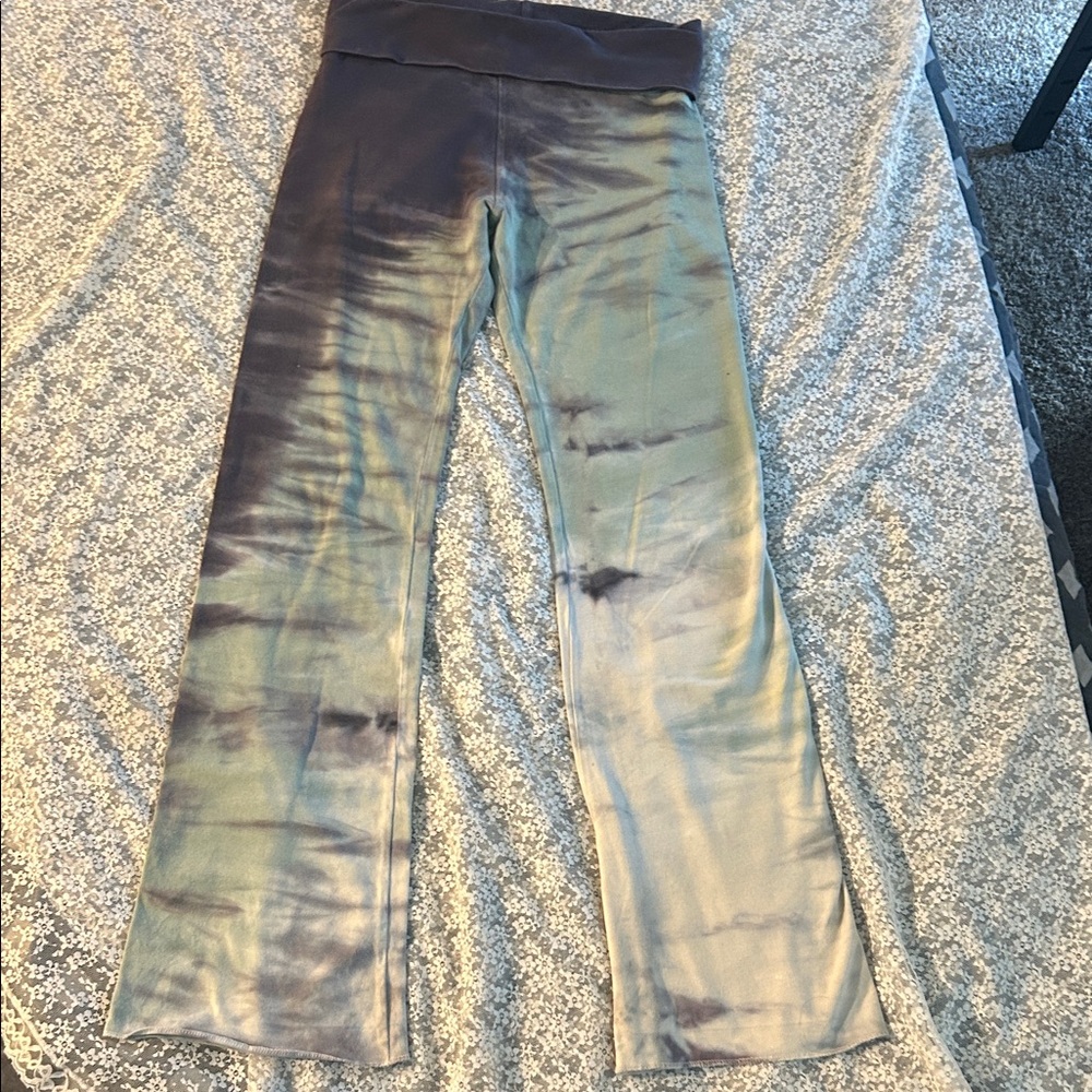 Ultra Rare Vintage Hard Tail fold over yoga pants